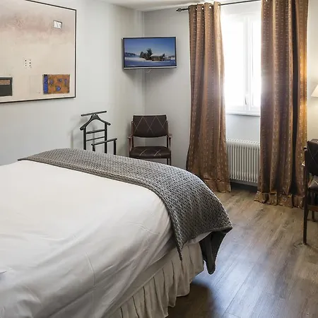 Le Manoir Des Montagnes מלון 4*
