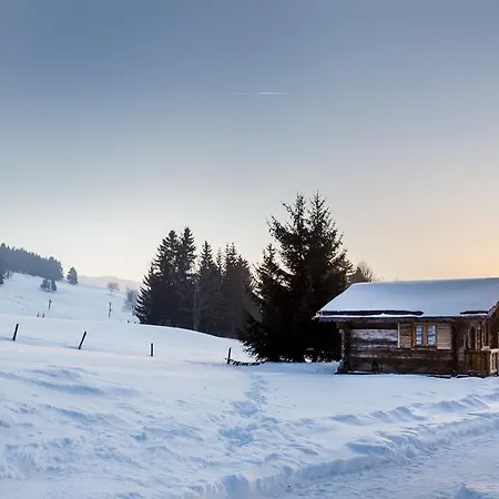 Le Manoir Des Montagnes 4* לה רוס
