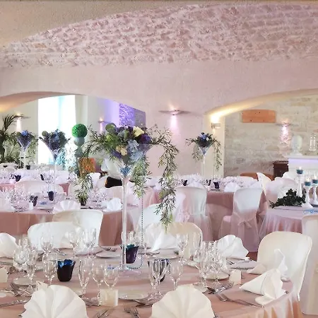 מלון Le Manoir Des Montagnes