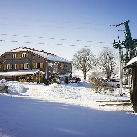 Le Manoir Des Montagnes 4* לה רוס